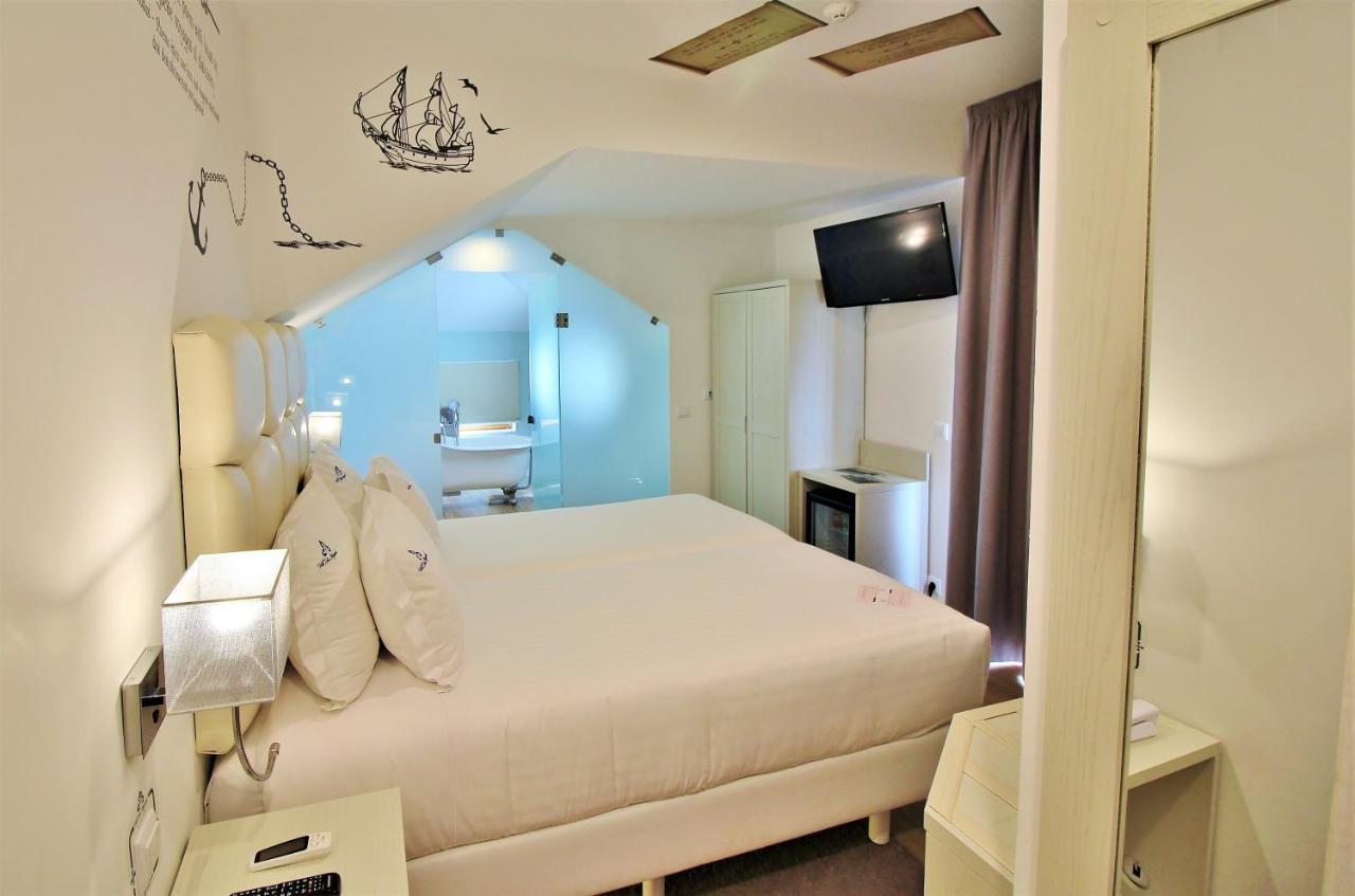 Ana Margarida Hotel 2*